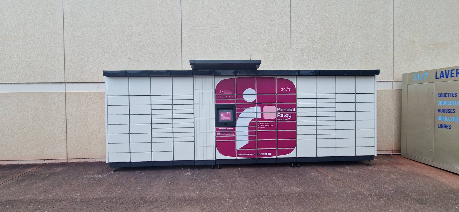 Locker 24/7 Centre E.leclerc Tonneins, 541 541 Zone D’Activités John, 47400 Tonneins