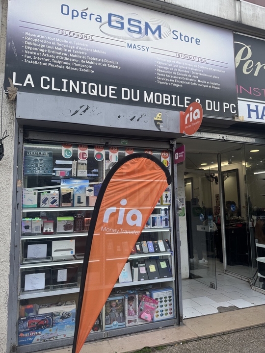 Gsm Store, 19 Rue des Canadiens, 91300 Massy
