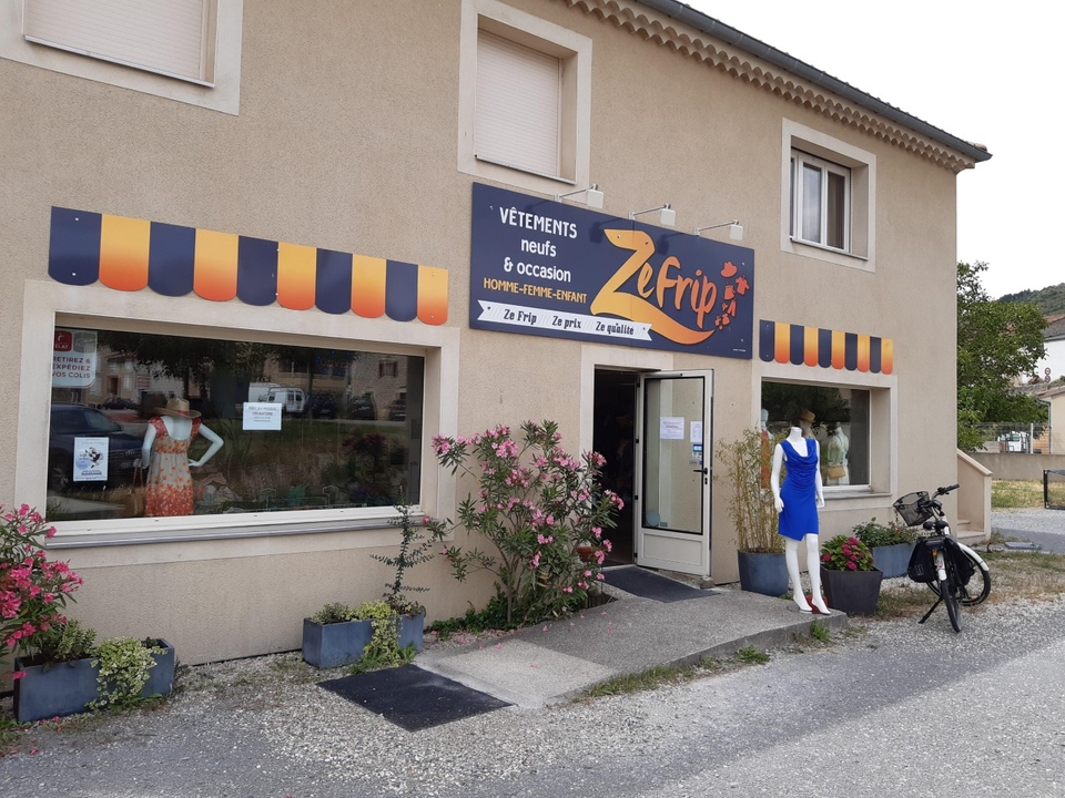 Zefrip, 4 Chemin de l'Ardèche, 07200 Saint-Sernin