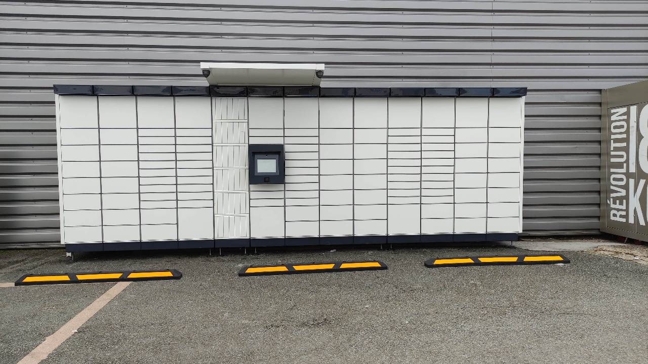 Locker 24/7 Super U Drive Esse, Rue Jacques Prévert, 90850 Essert
