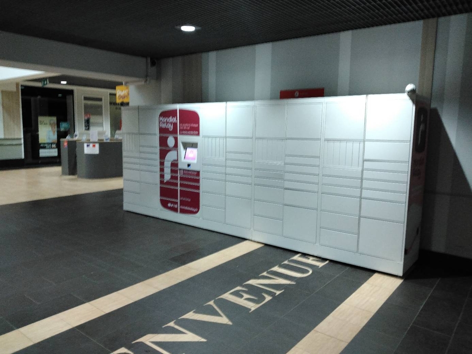 Locker C.cial Galerie Geant Lanester, 78 78 Avenue Ambroise Croizat, 56600 Lanester