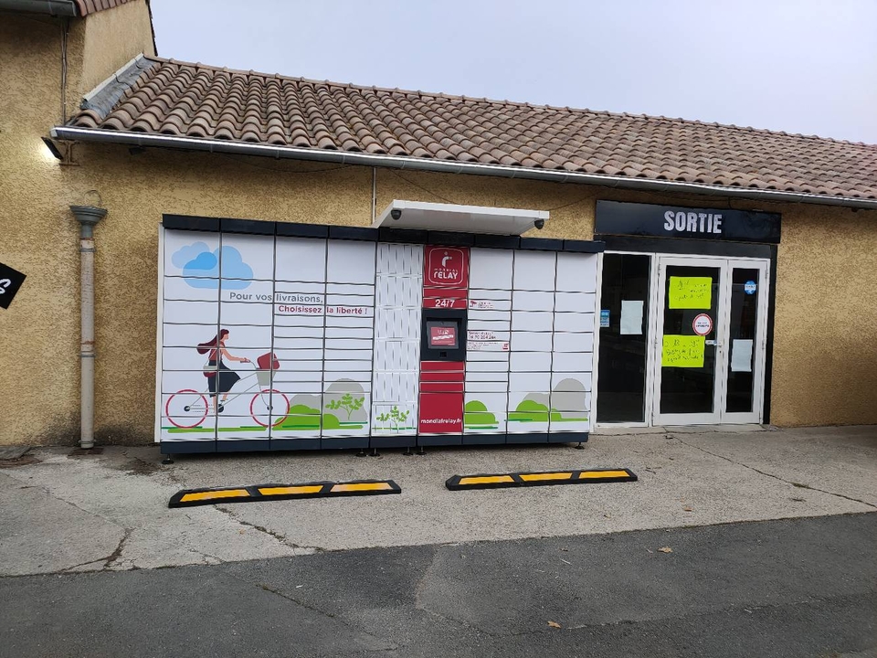 Locker 24/7 l Instant Fraicheur Pezenas, 65 Avenue de Verdun, 34120 Pézenas