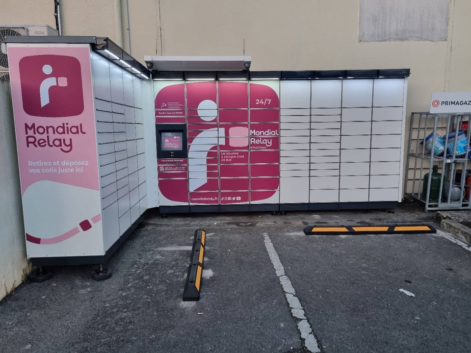 Locker 24/7 C.city la Turballe, Place de la Poste, 44420 La Turballe