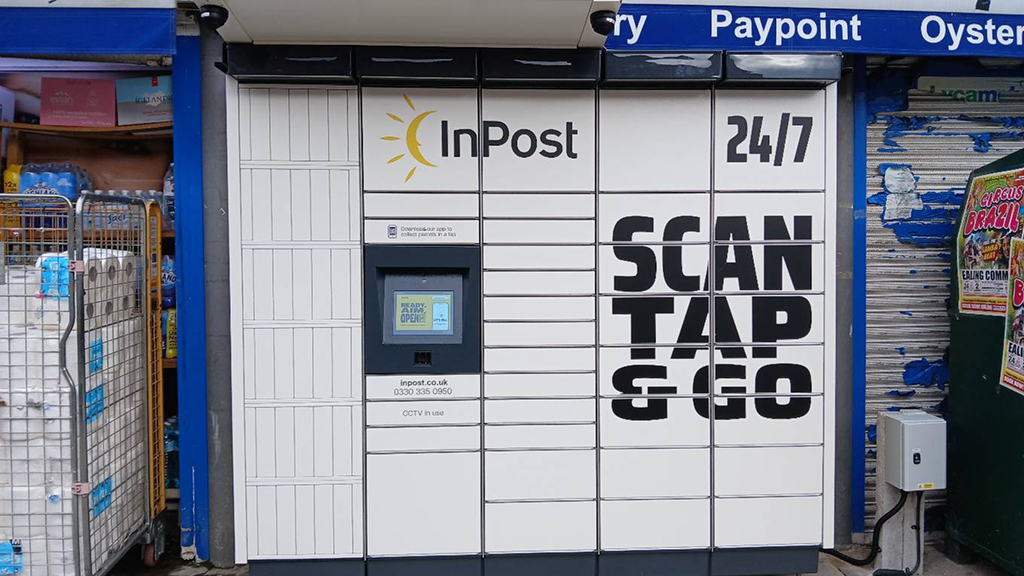 InPost's photo of the locker: InPost UK00263150