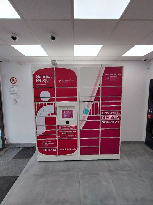 Locker Open Clean St Exupery 31400 Toulouse, 9 9 Avenue Antoine de Saint-Exupéry, 31400 Toulouse