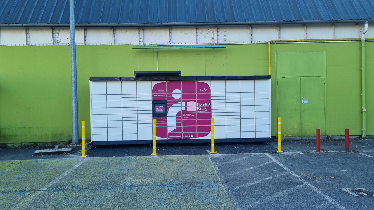 Locker 24/7 Carrefour Contact 08330 Vrigne-Aux-Bois, 12 12 Rue Pierre Vienot, 08330 Vrigne-aux-Bois