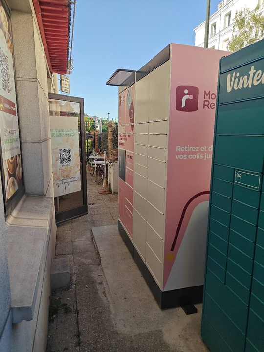 Locker 24/7 La Muraille du Phenix, 2 2 Rue du Carreau, 92350 Le Plessis-Robinson