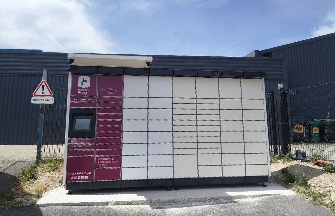Locker 24/7 Essential Wash, 12 12 Avenue de Gournier, 26200 Montélimar