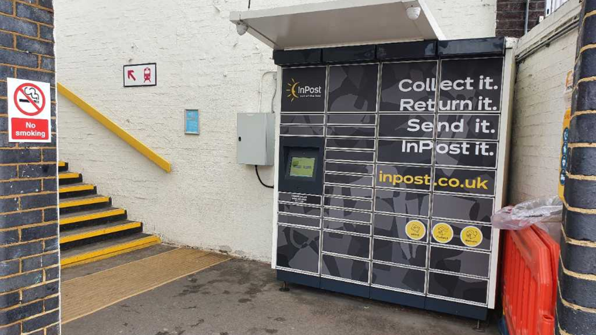 InPost's photo of the locker: InPost UKLON31724