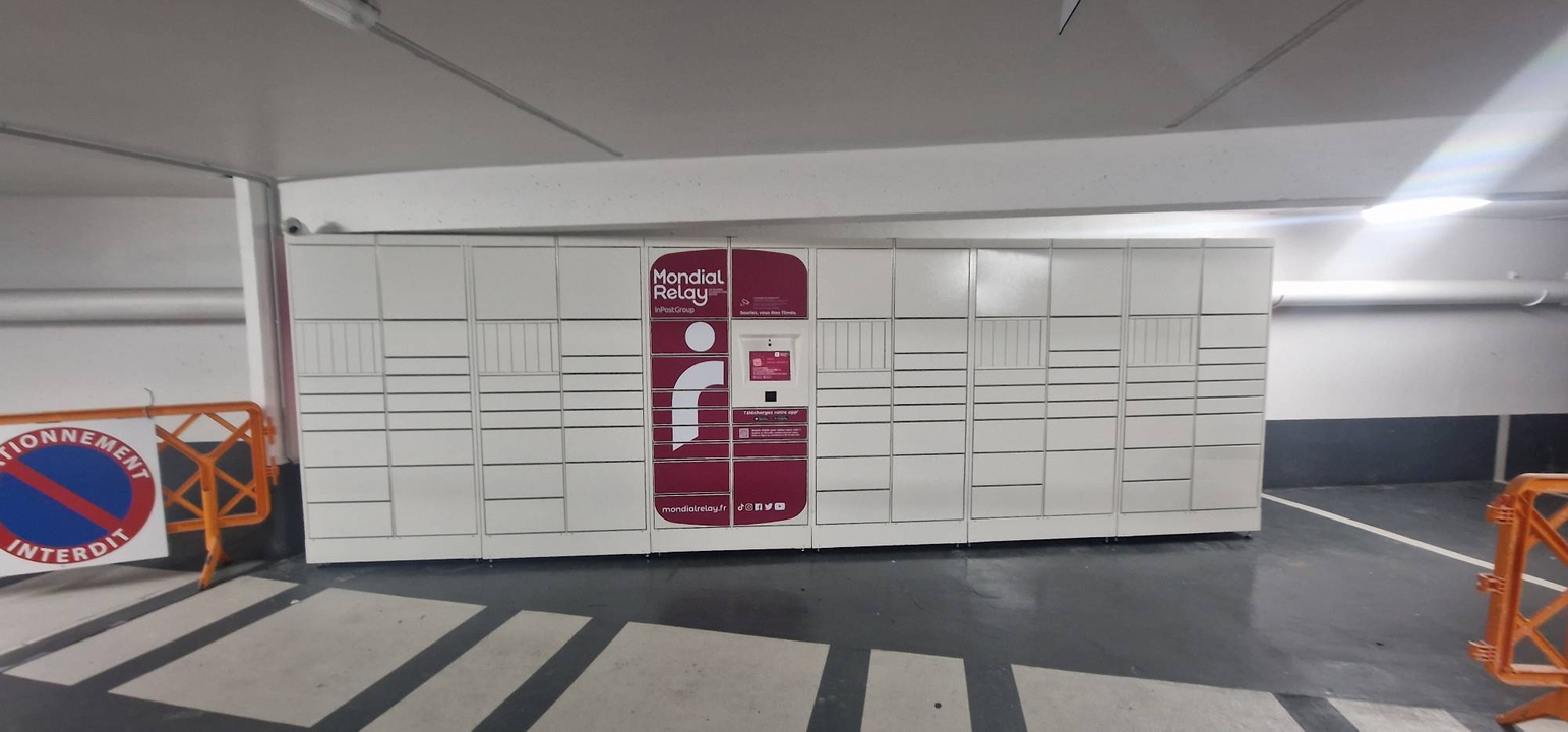 Locker 24/7 Nice Azur Parking Palmeira, 47 47 Rue Saint-Philippe - Sortie du parking, 06000 Nice