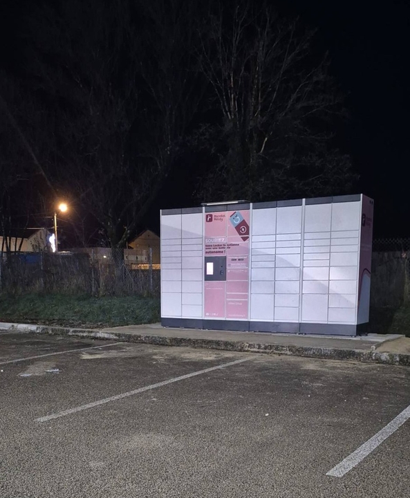 Locker 24/7 E.Leclerc, 39 39 Rue Clemenceau, 39300 Champagnole