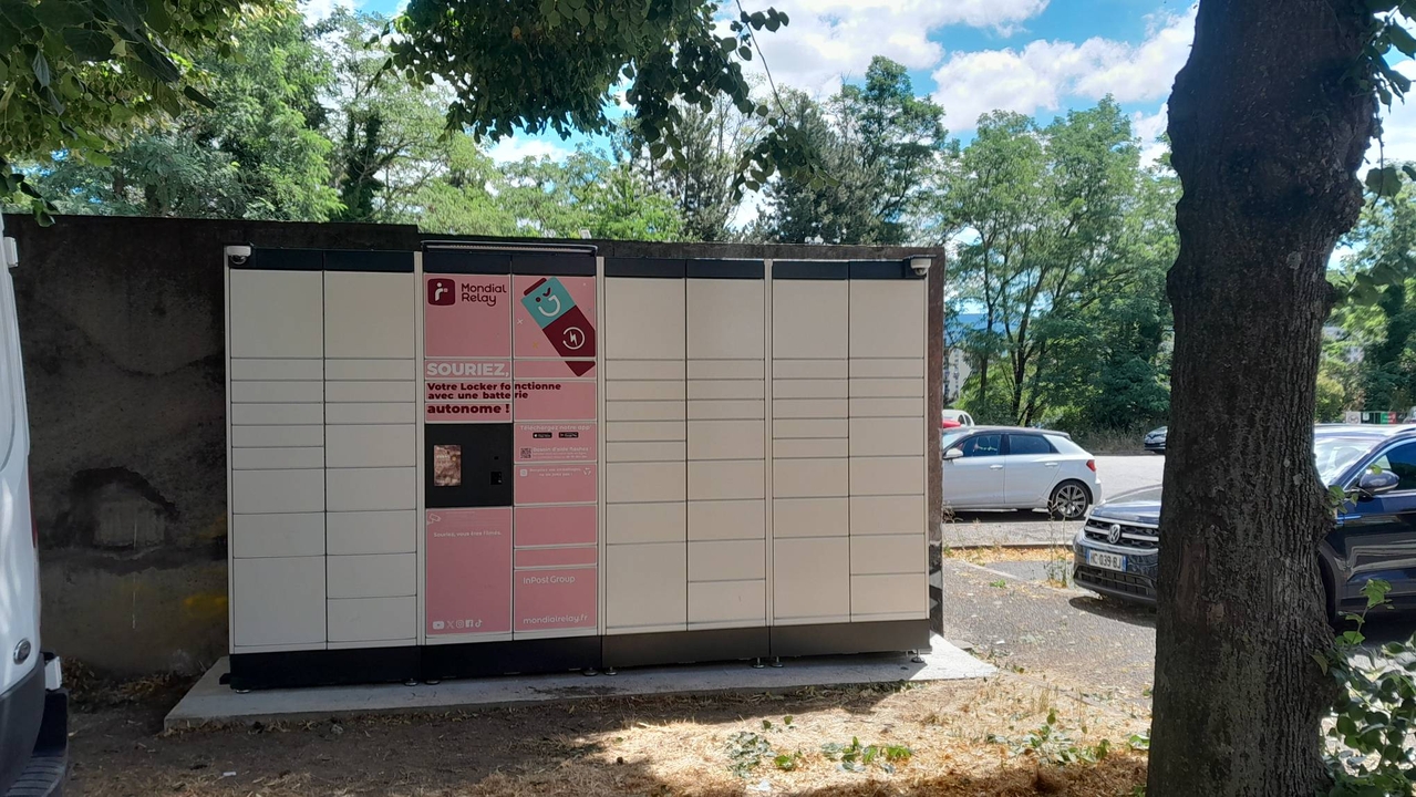 Locker 24/7 Résidence Le Grand Clos, 5 5 Allée Vital Descos, 42000 Saint-Étienne