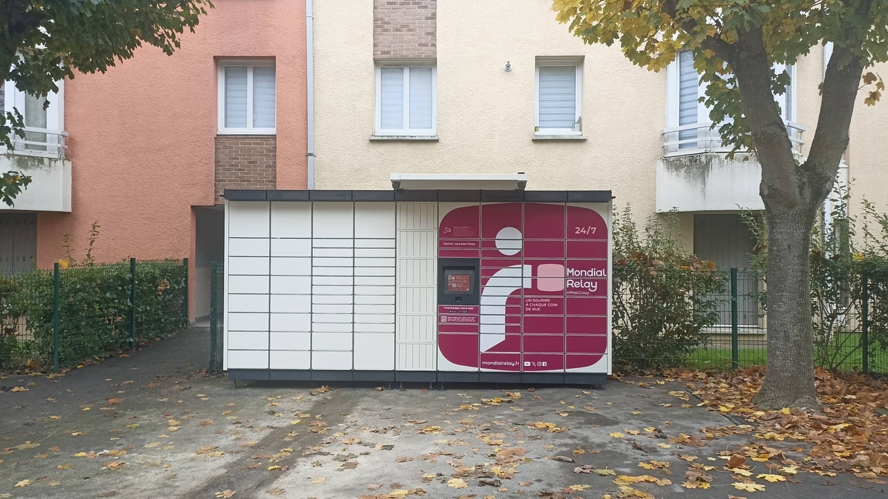 Locker 24/7 Résidence Daubenton 91700 Sainte-Geneviève-des-Bois, 14 14 Rue Daubenton, 91700 Sainte-Geneviève-des-Bois