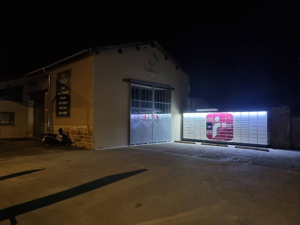 Locker 24/7 Les Emplettes 69220 Dracé, 15 15 Route de Thoissey, 69220 Dracé