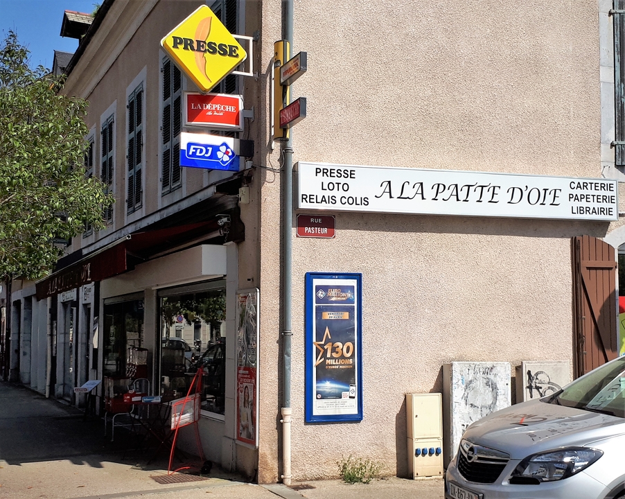 A la Patte d'Oie Bout du Pont, 11 Avenue des Sports, 65600 Semeac