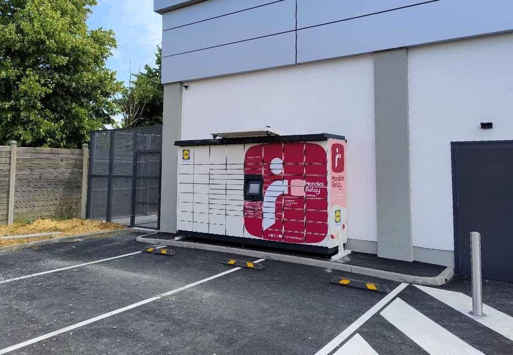Locker 24/7 Lidl Bd des Couteaux 59150 Wattrelos, 114 114 Boulevard des Couteaux, 59150 Wattrelos