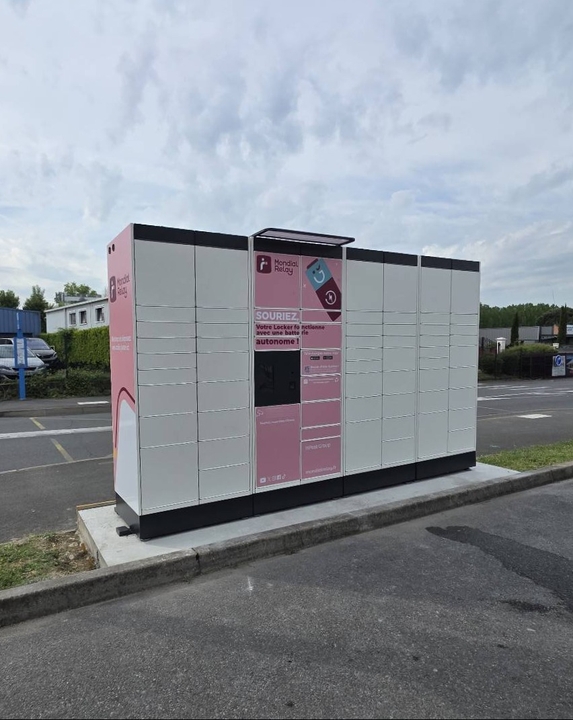 Locker 24/7 Auchan, 14 14 Avenue Lavoisier, 01600 Massieux