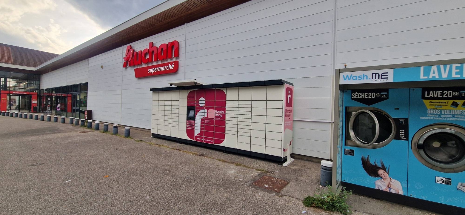 Locker Auchan 24/7, 112 20 Rue Saint-Exupéry, 38420 Le Versoud