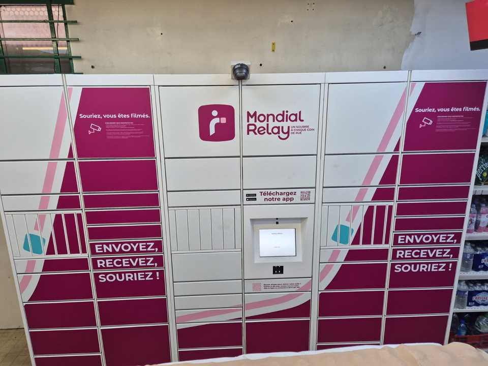 Locker Anash Supermarche 91100 Corbeil Essonnes, 4 4 Avenue René Pierre, 91100 Corbeil-Essonnes