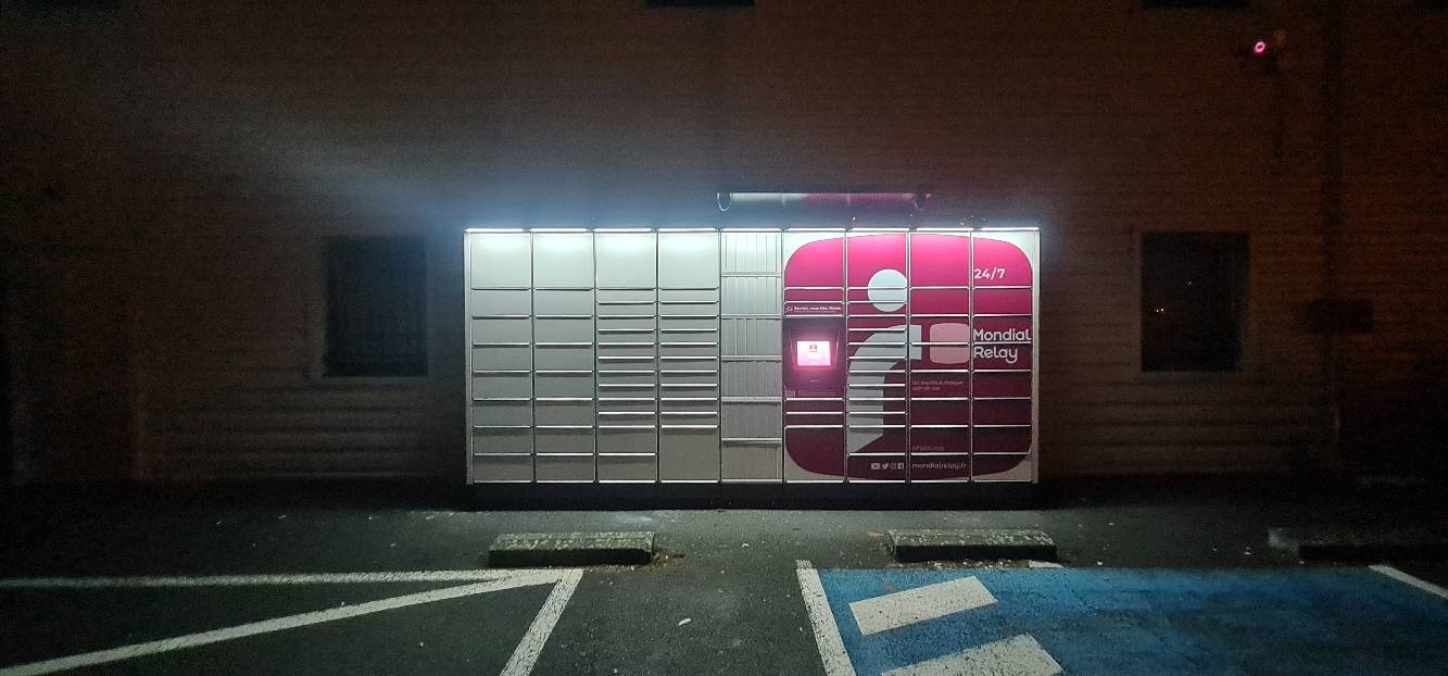 Locker 24/7 l'Entrepot du Bric, Avenue de la République, 71200 Le Creusot
