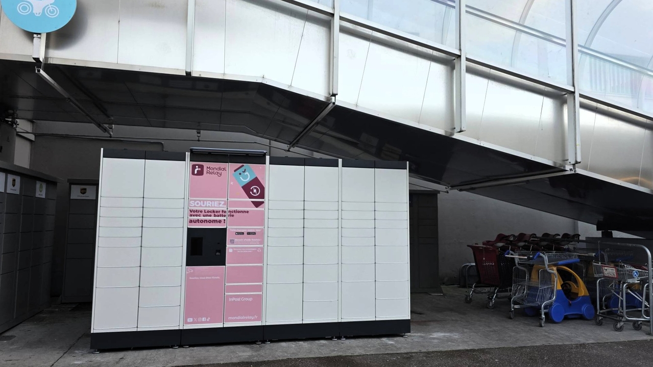 Locker 24/7 Auchan, 7 7 Rue de Niederbronn, 67590 Schweighouse-sur-Moder