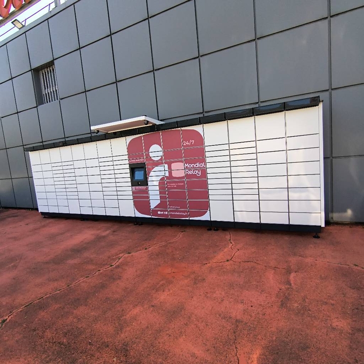 Locker 24/7 Carrefour Market Argeles Gazost, 65 60 Avenue Robert Coll, 65400 Argelès-Gazost