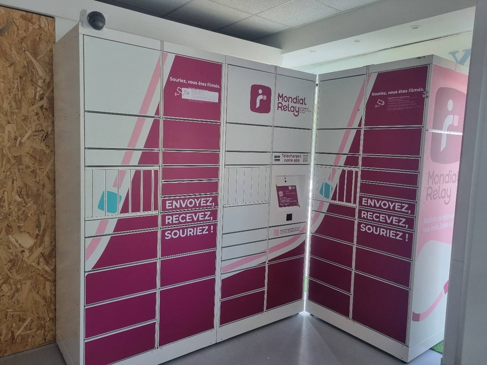 Locker Laverie Fleury 78330 Fontenay-Le-Fleury, 1 1 Avenue Henri Poincaré, 78330 Fontenay-le-Fleury
