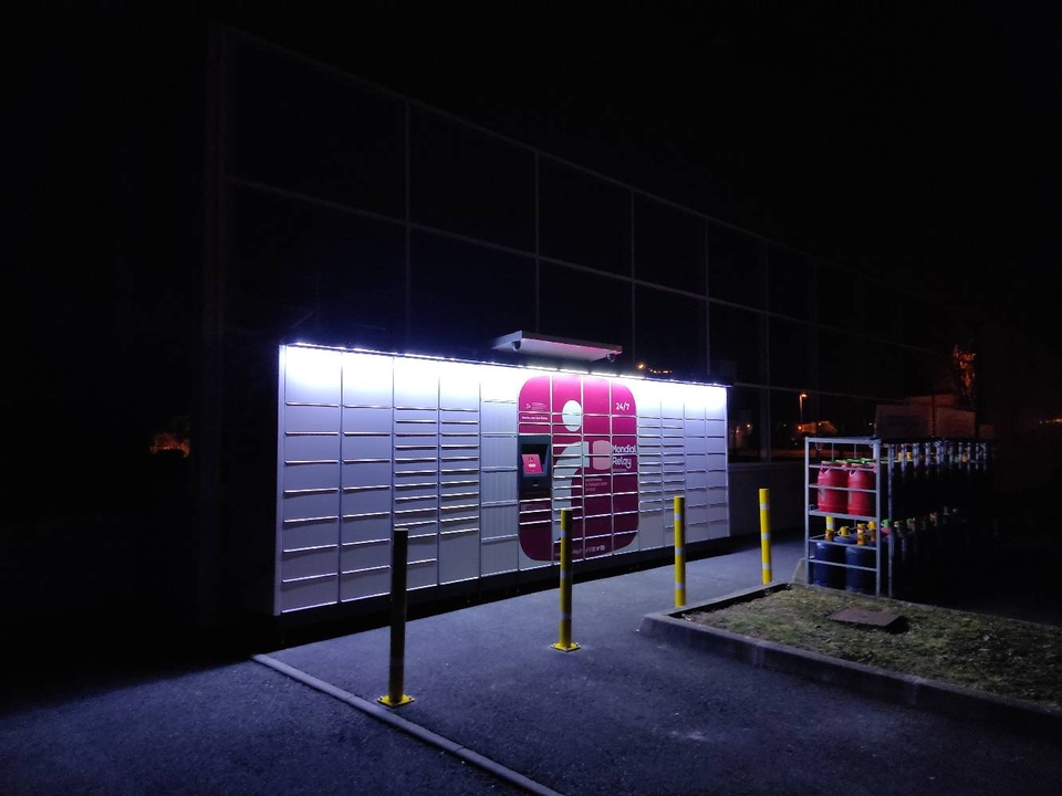 Locker 24/7 Point Vert Oleron, 64 Boulevard des Pyrénées, 64400 Oloron-Sainte-Marie