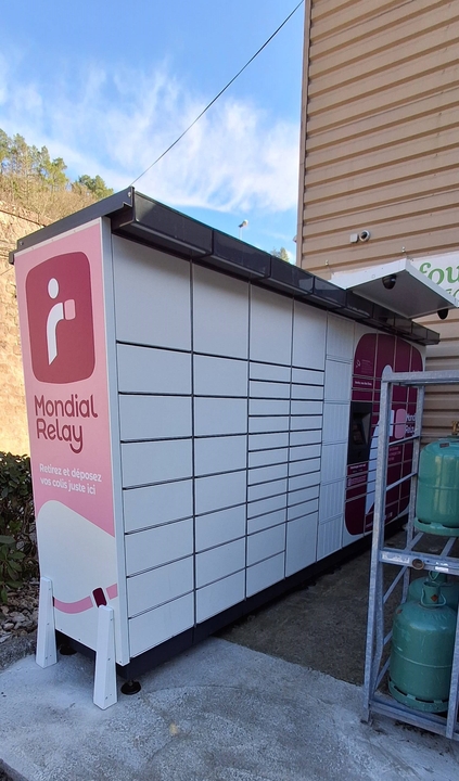 Locker 24/7 Carrefour Contact 07110 Largentiere, 76 Les Vergnades, 07110 Largentière
