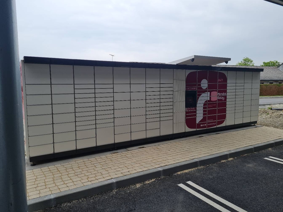 Locker 24/7 Super U Dol-De-Bre, Rue du Docteur Gringoire, 35120 Dol-de-Bretagne