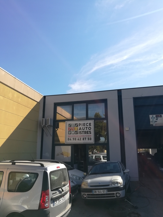 Rnc Automobile, 9l Avenue du Tube, 13800 Istres