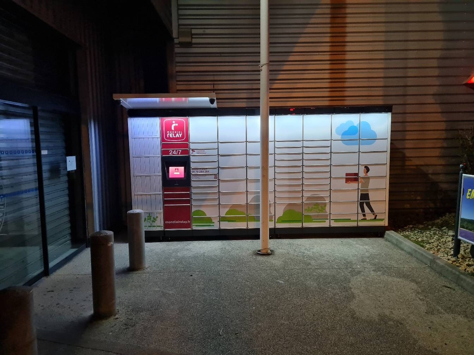 Locker 24/7 Intermarche Sarria, Route de Carpentras, 84260 Sarrians