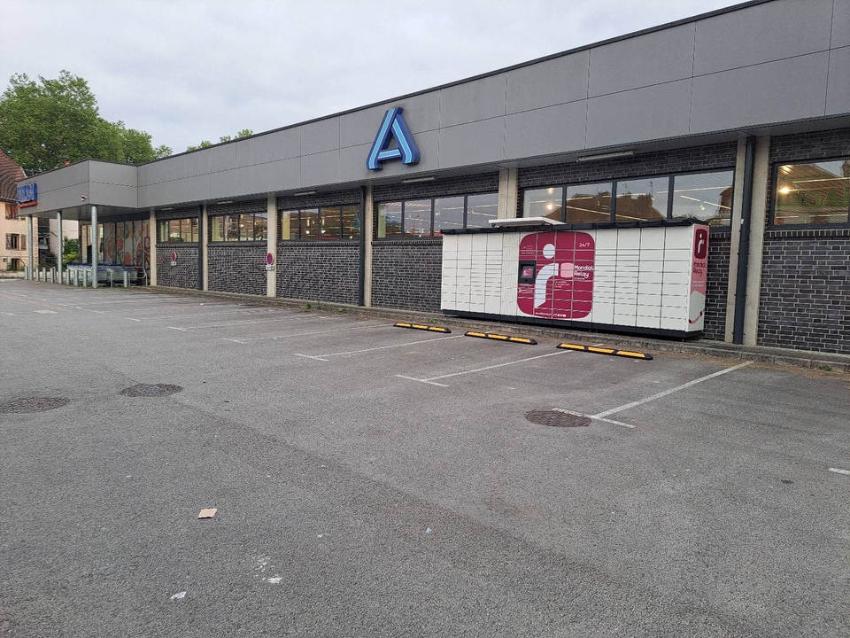 Locker 24/7 Aldi 70100 Arc-Les-Gray, 8 8 Place Aristide Briand, 70100 Arc-lès-Gray