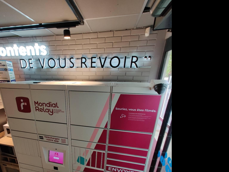 Locker Carrefour City Brunet 75019 Paris, 51 51 Rue du Général Brunet, 75019 Paris