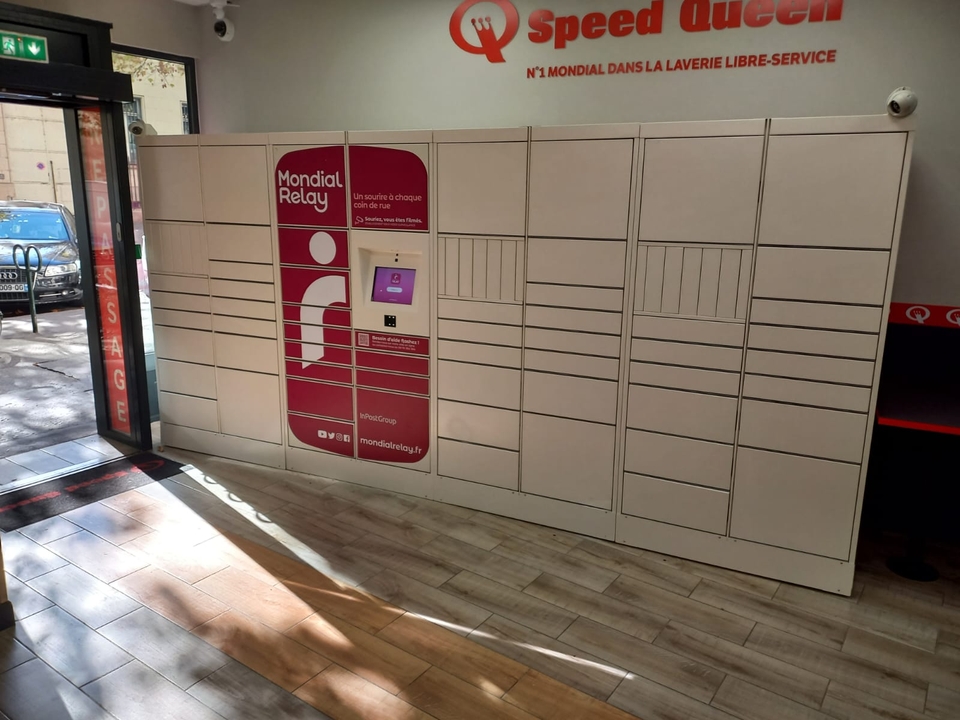 Locker 24/7 Laverie Speed Queen Annecy, 16 16 Avenue de Chambéry, 74000 Annecy