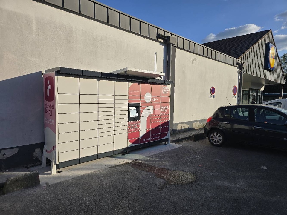 Locker 24/7 Lidl, 152 152 Rue Julian Grimau, 94400 Vitry-sur-Seine