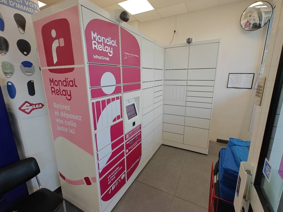 Locker Relais Cordonnerie, 5 5 Rue Fulgence Bienvenue, 78180 Montigny-le-Bretonneux