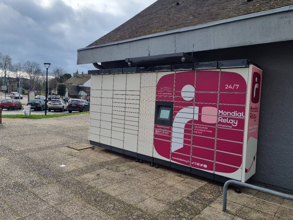 Locker 24/7 Spar 76650 Petit-, Place du Marché, 76650 Petit-Couronne