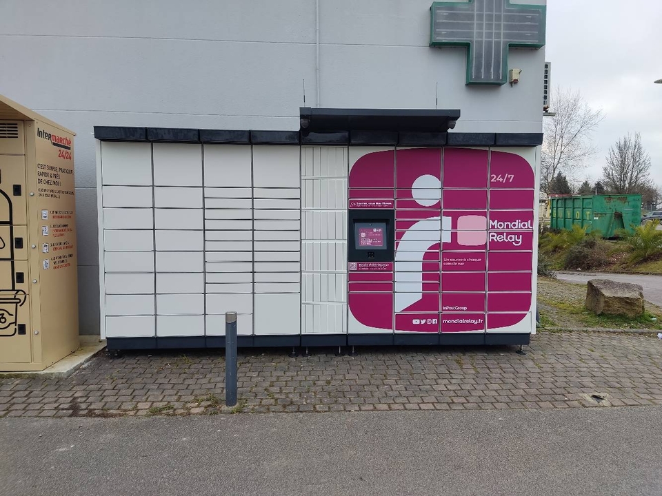 Locker 24/7 Intermarche Pluguffan, 30 30 Rue de Pouldreuzic, 29700 Pluguffan