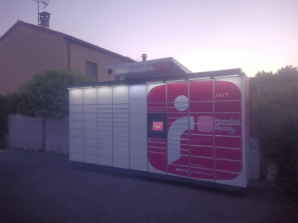 Locker 24/7 Concept Lavage Castres, 55 57 Boulevard Pierre Mendès France, 81100 Castres