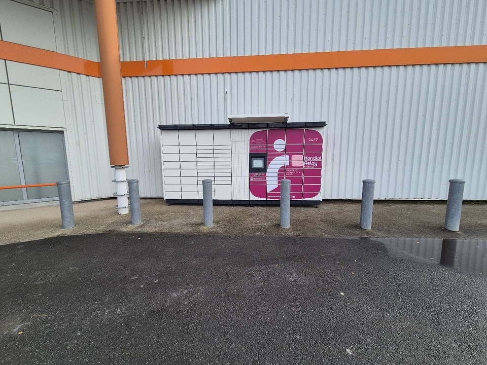 Locker 24/7 Promomarché Bétheny, 2 2 Rue Camille Guérin, 51450 Bétheny