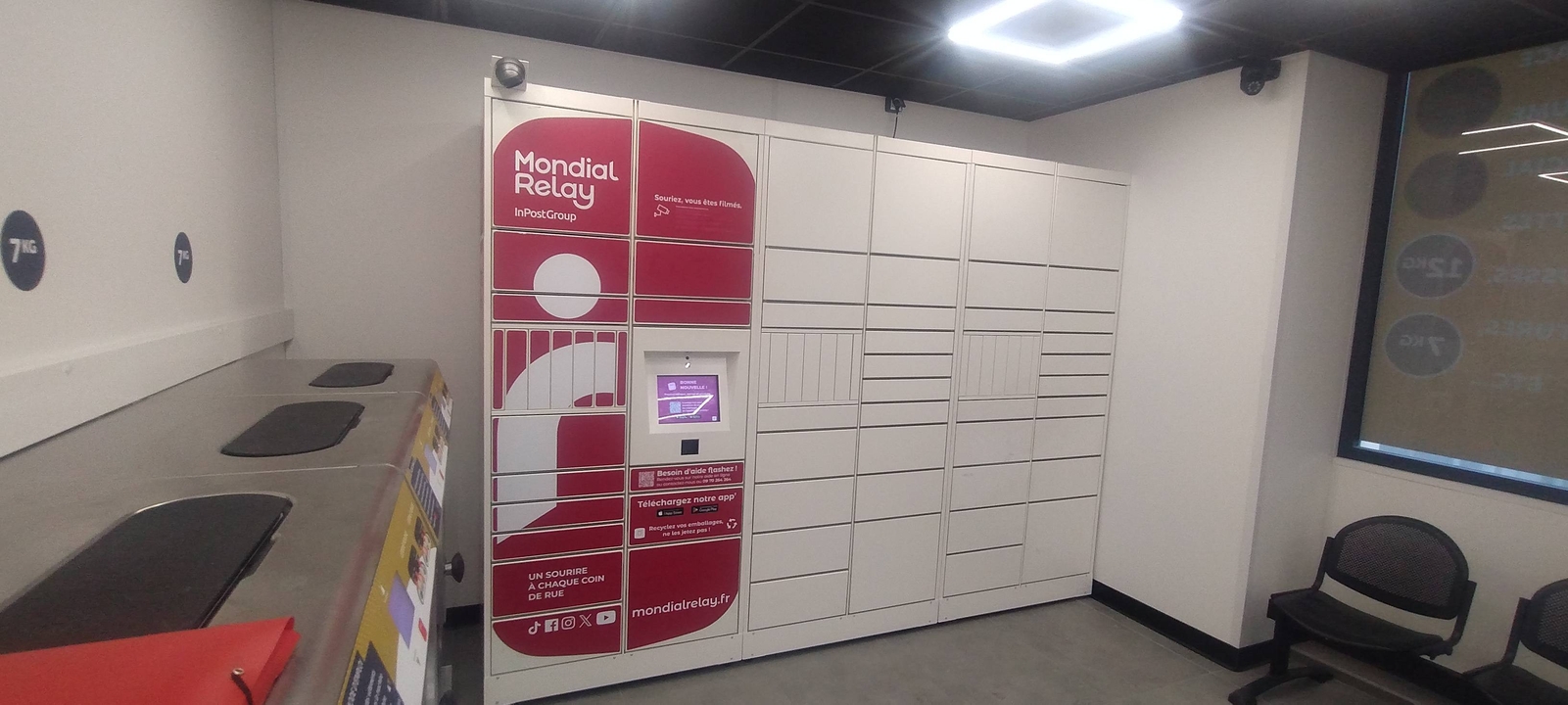 Locker Hello Laverie, 33 37 Rue Raoul Servant, 69007 Lyon