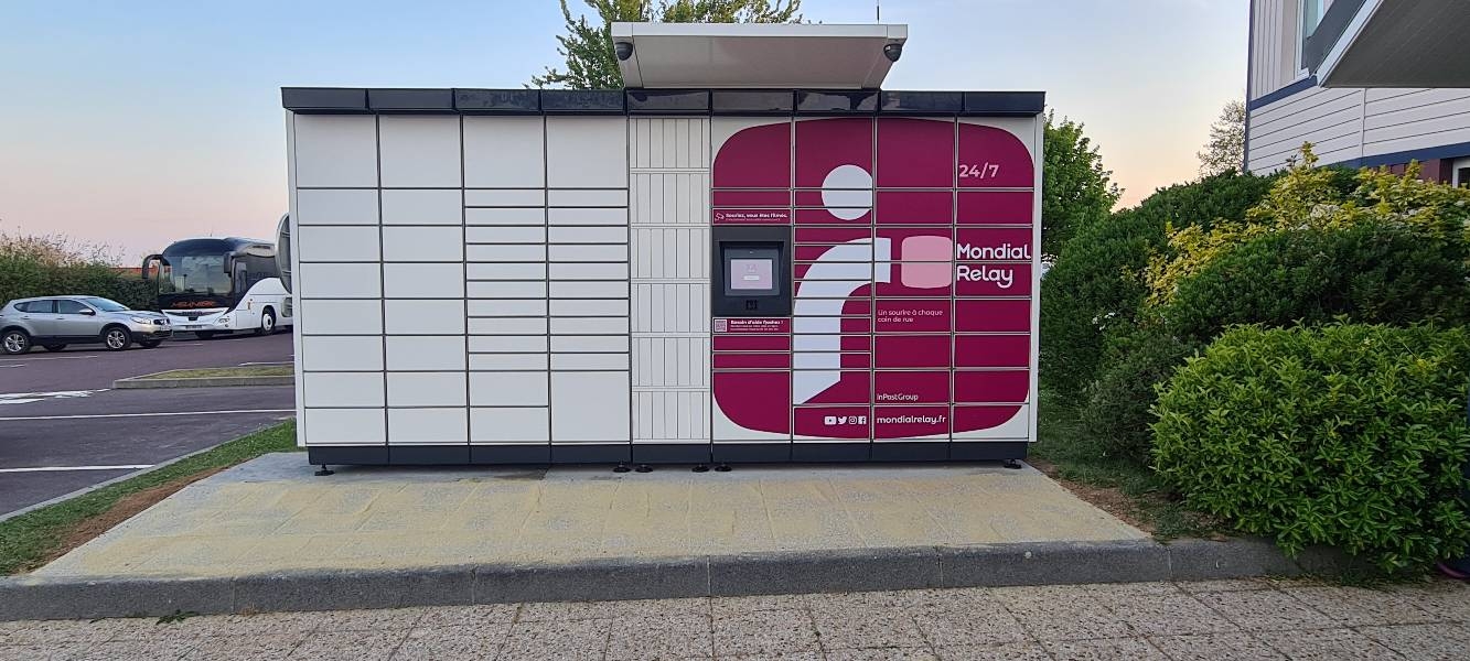 Locker Ibis Budget Coutances, 17-18 Allée du Château de la Mare, 50200 Coutances