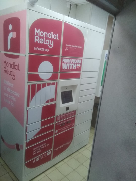 Locker Laverie Stephenson, 36 36 Rue Stephenson, 75018 Paris