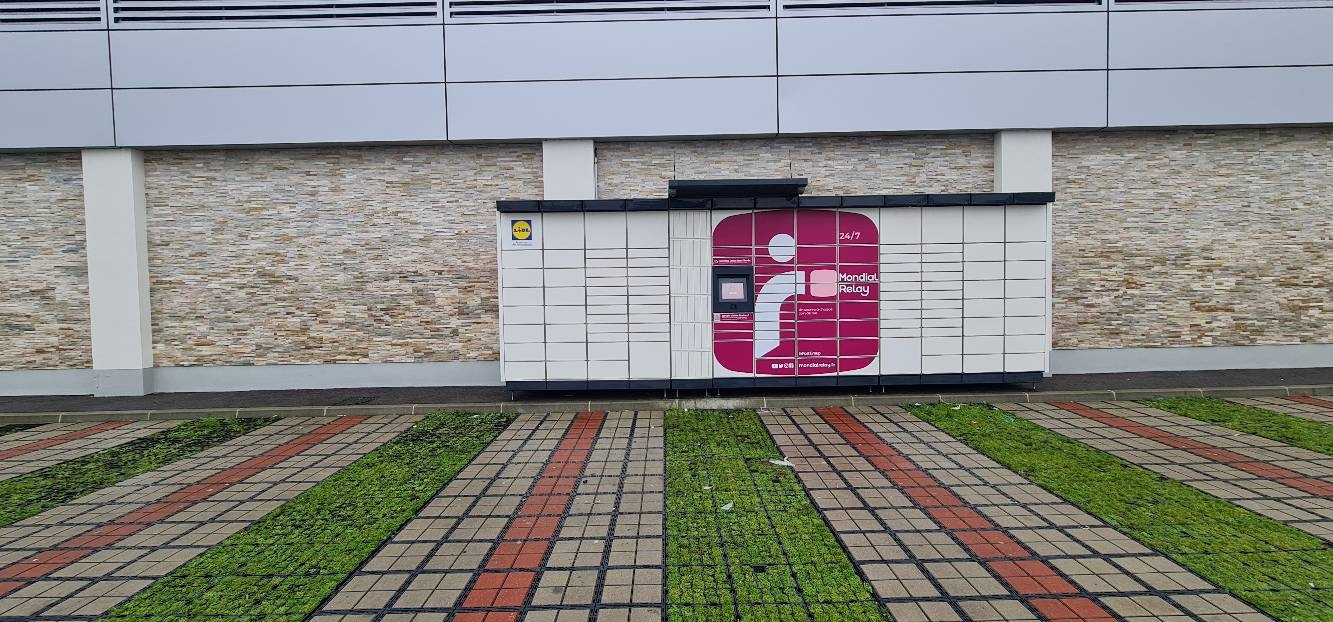 Locker 24/7 Lidl St Rambert, 6286 Rue de Marseille, 26140 Saint-Rambert-d'Albon