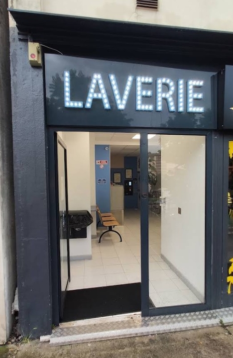 Locker Laverie 92290 Chatenay Malabry, 354 354 Avenue de la Division Leclerc, 92290 Châtenay-Malabry