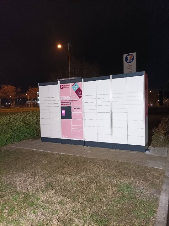 Locker 24/7 E.Leclerc Drive TOURS NORD, 25 23 Rue Arthur Rimbaud, 37100 Tours