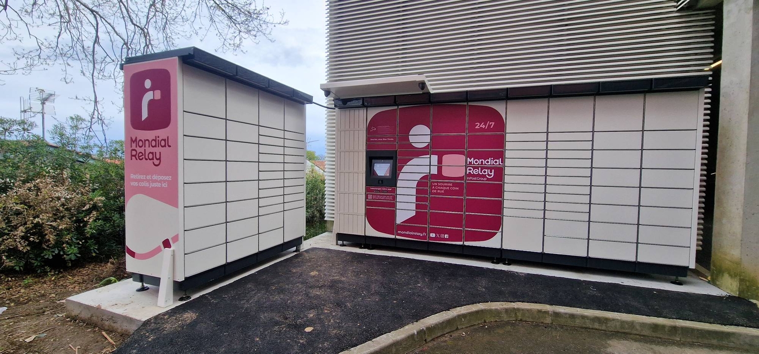 Locker 24/7 E.leclerc Drive Anglet, 43 10 Rue de Latchague, 64600 Anglet
