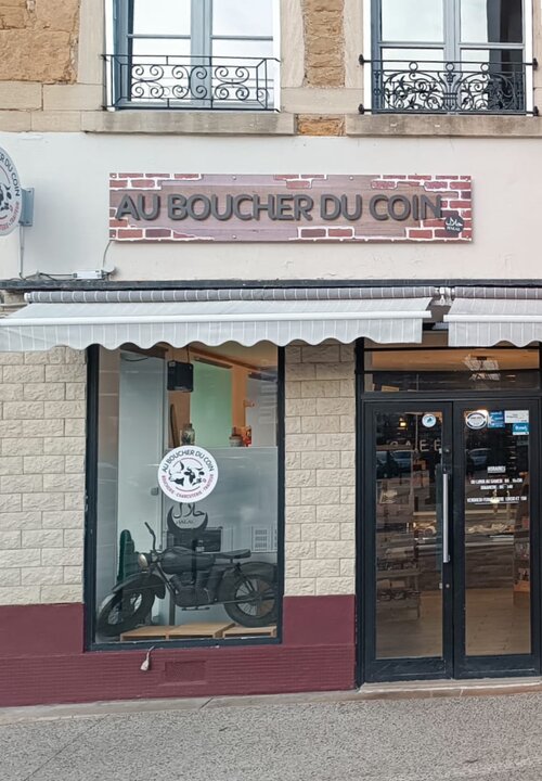 Au Boucher du Coin, 2 Rue de la République, 69580 Sathonay-Camp