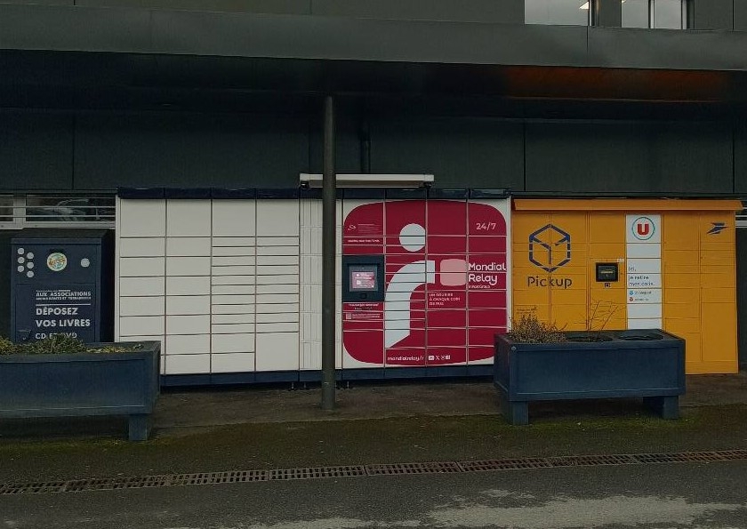 Locker 24/7 Super U 35240 Retiers, 43 43 Rue Auguste Pavie, 35240 Retiers